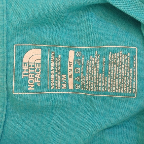 The North Face Blue Slim Fit Short Sleeve V Neck T-Shirt Size Medium - Picture 5 of 6